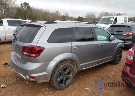 2018 Dodge Journey Crossroad Awd z USA, uszkodzony, nr VIN 3C4PDDGG2JT523201